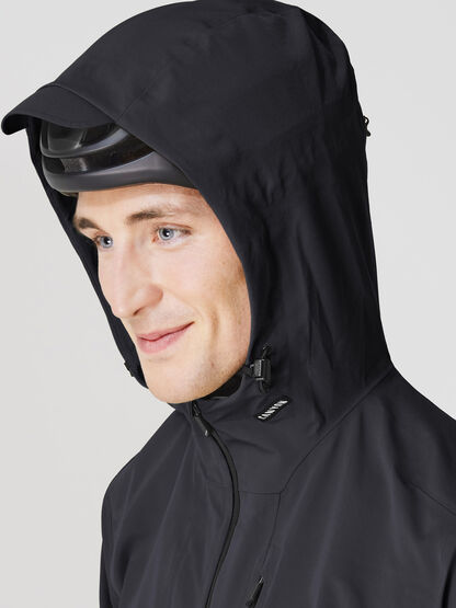 DEFEND+ waterproof cycling jacket 