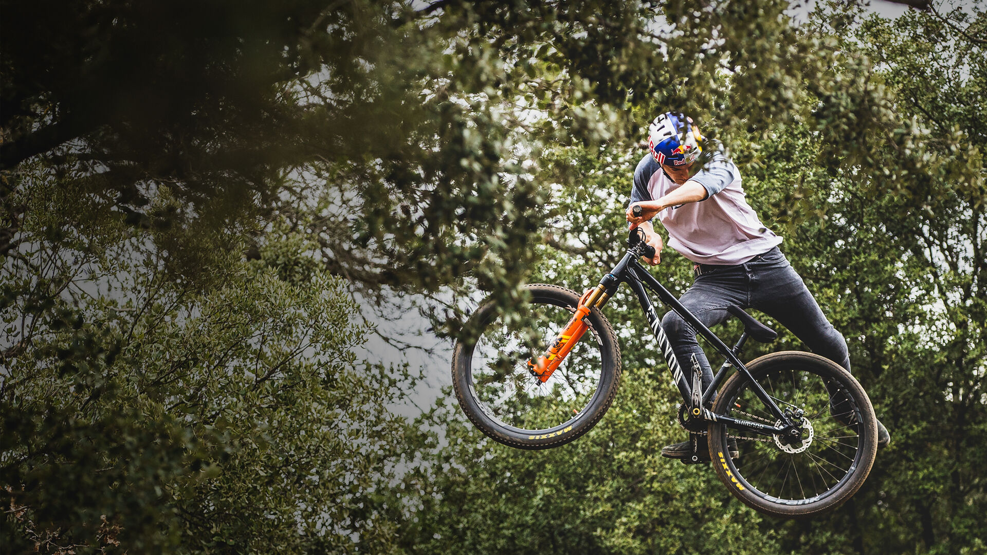 Bicycles Carbon & Aluminium Bikes CANYON US