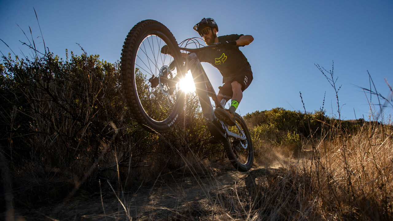 Canyon Electric Mountain Bikes Canyon Electric Mountain Bikes