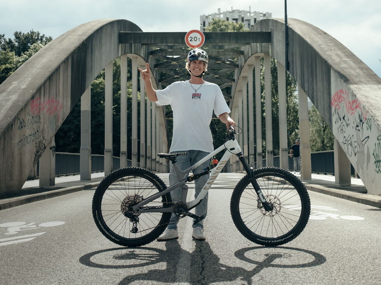 Fabio Wibmers Video Game Bike Check