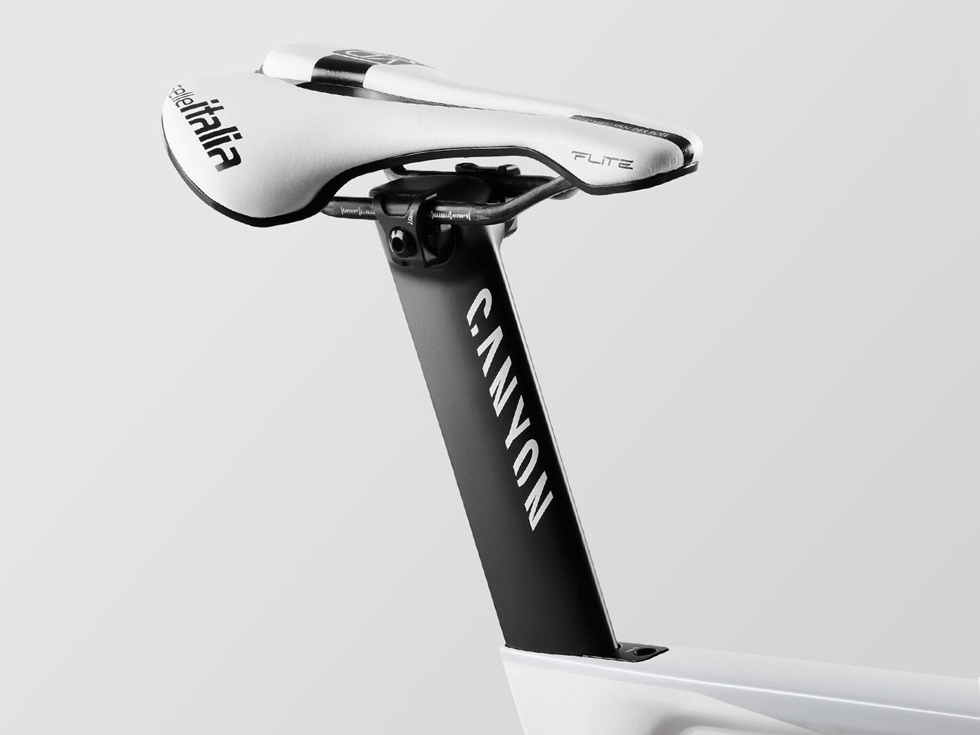 Aeroad CFR MVDP | CANYON JP