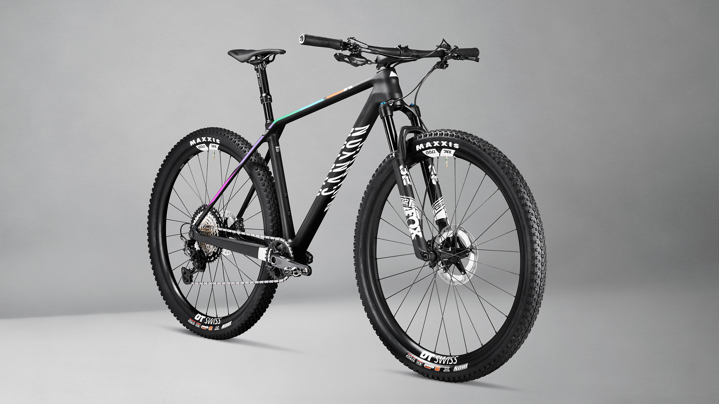 canyon carbon hardtail