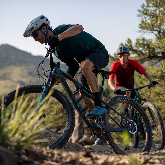 Canyon Down-Country bike