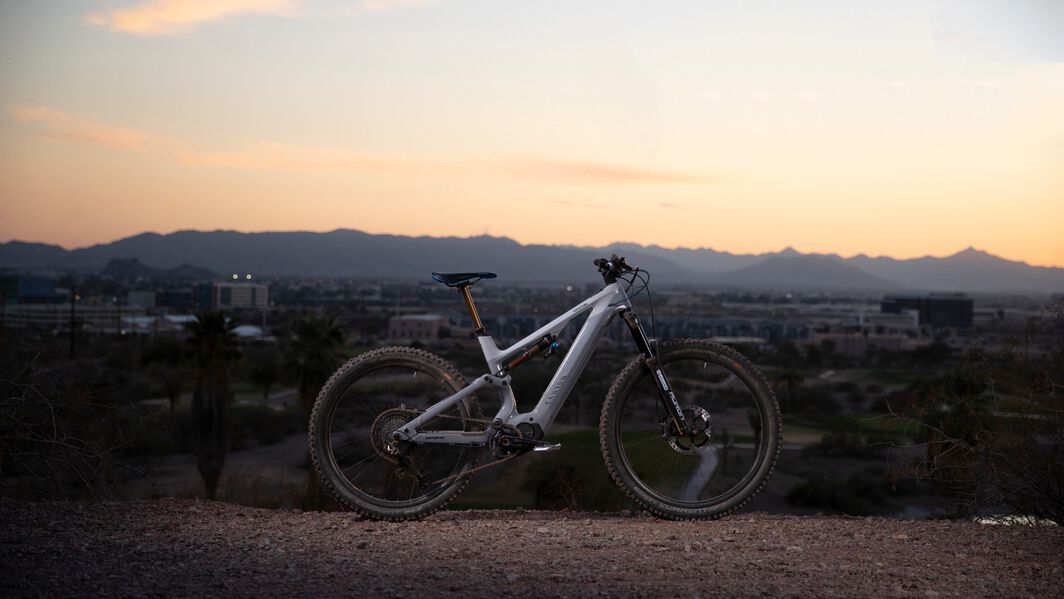 Paul Basagoitia Canyon Spectral:ON Paul Basagoitia Canyon Spectral:ON