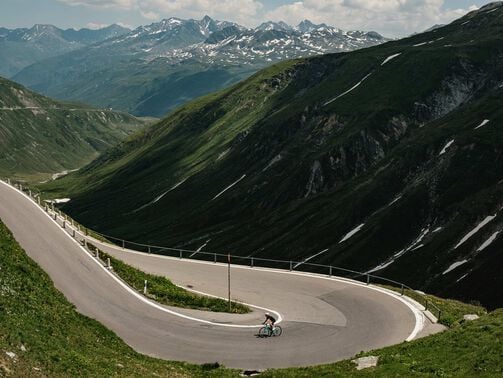 I nostri consigli per attraversare le Alpi sulla tua bici da corsa