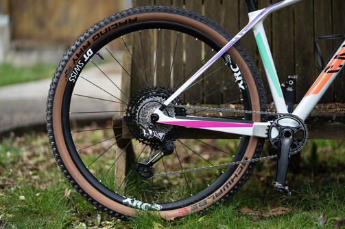 Encontra o tamanho adequado de pneu para a tua bicicleta com a tabela ETRTO