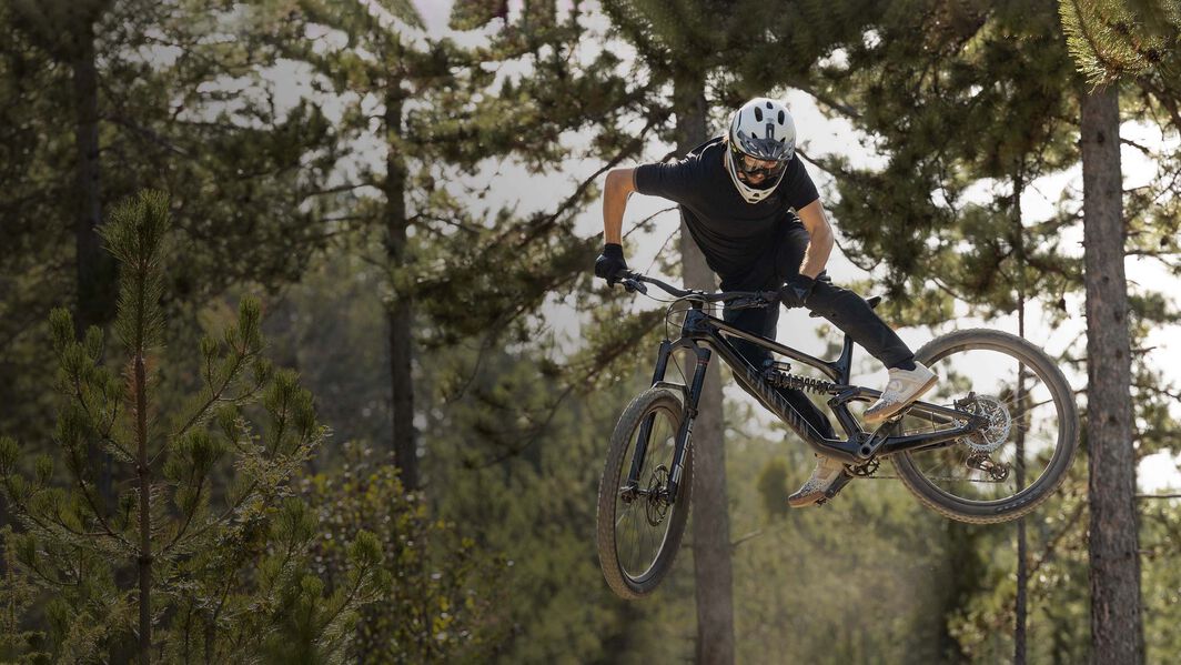 Coil or air shock - Which is better for you?