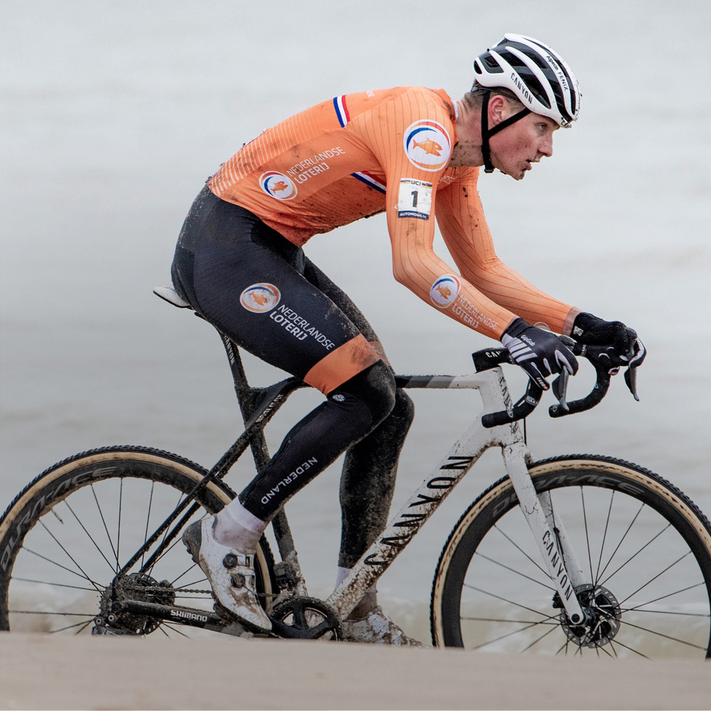 Road Bikes | buy online | CANYON ID