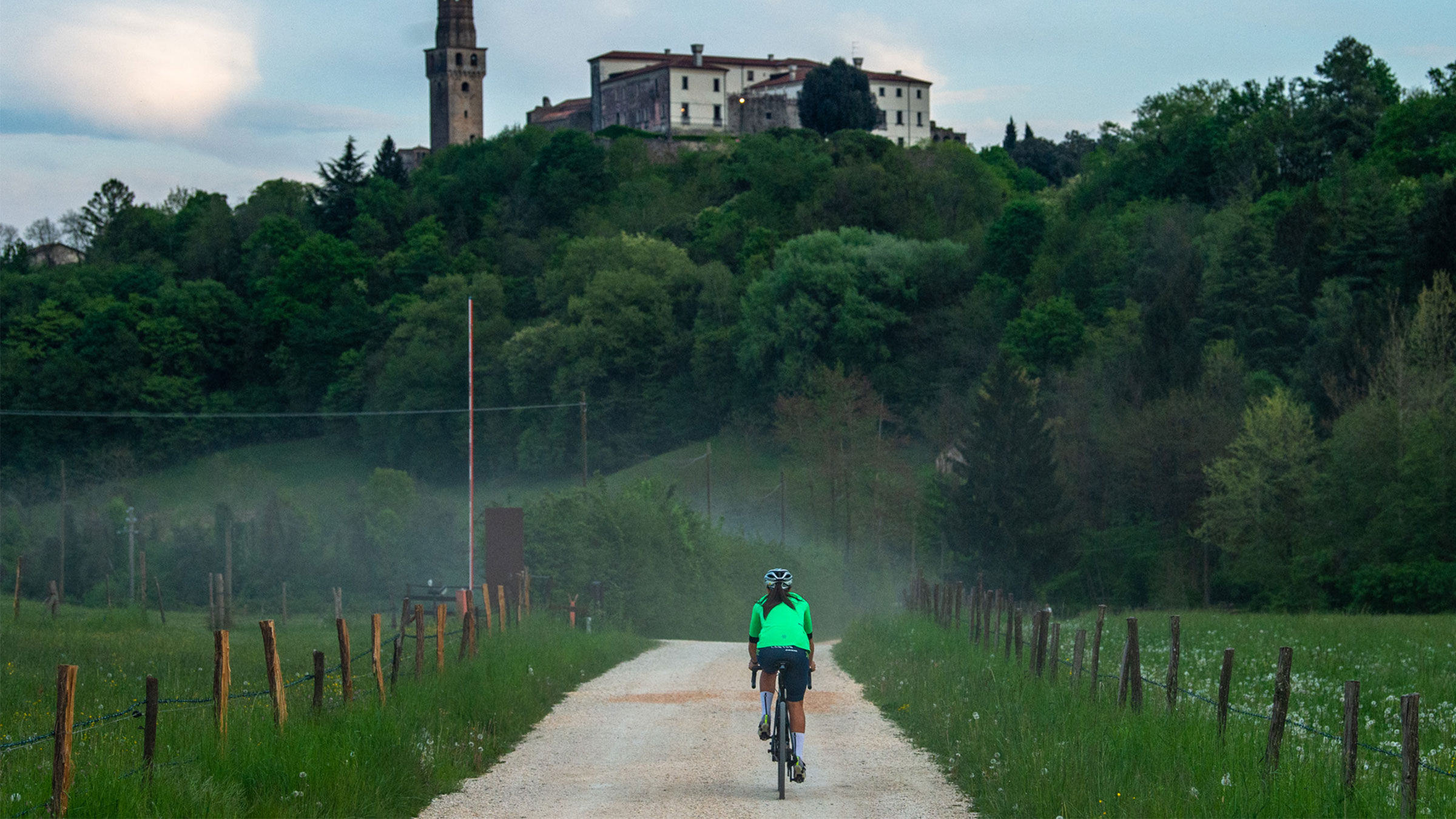 I migliori itinerari gravel in Italia | CANYON IT
