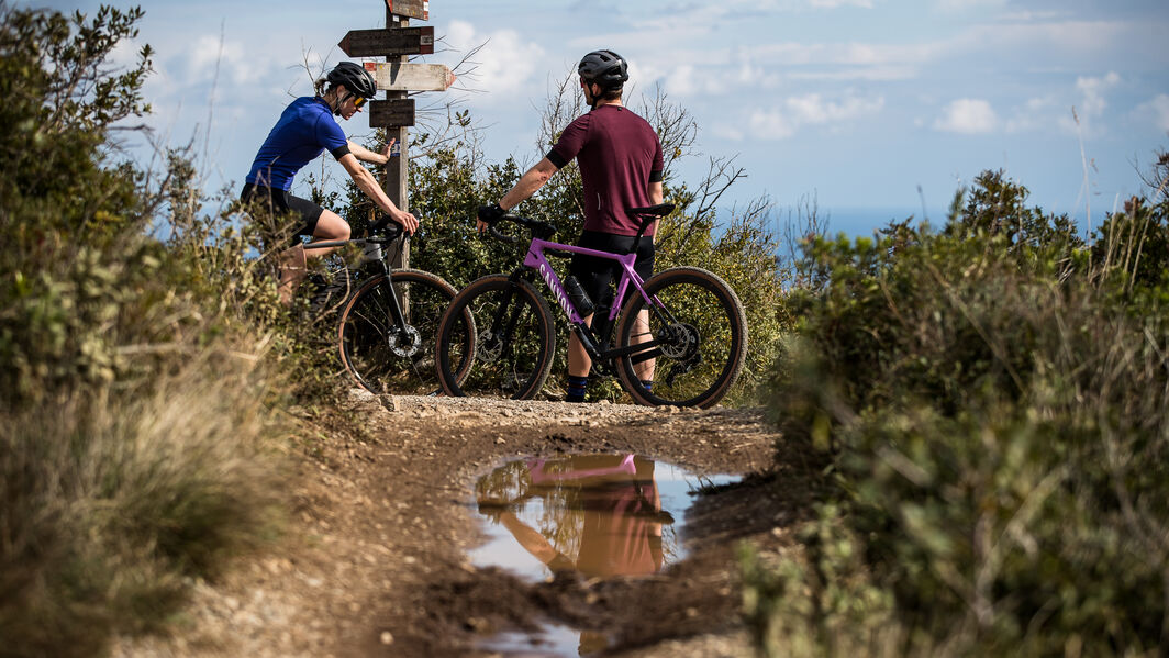 Gravelbike with suspension can ride even more terrain