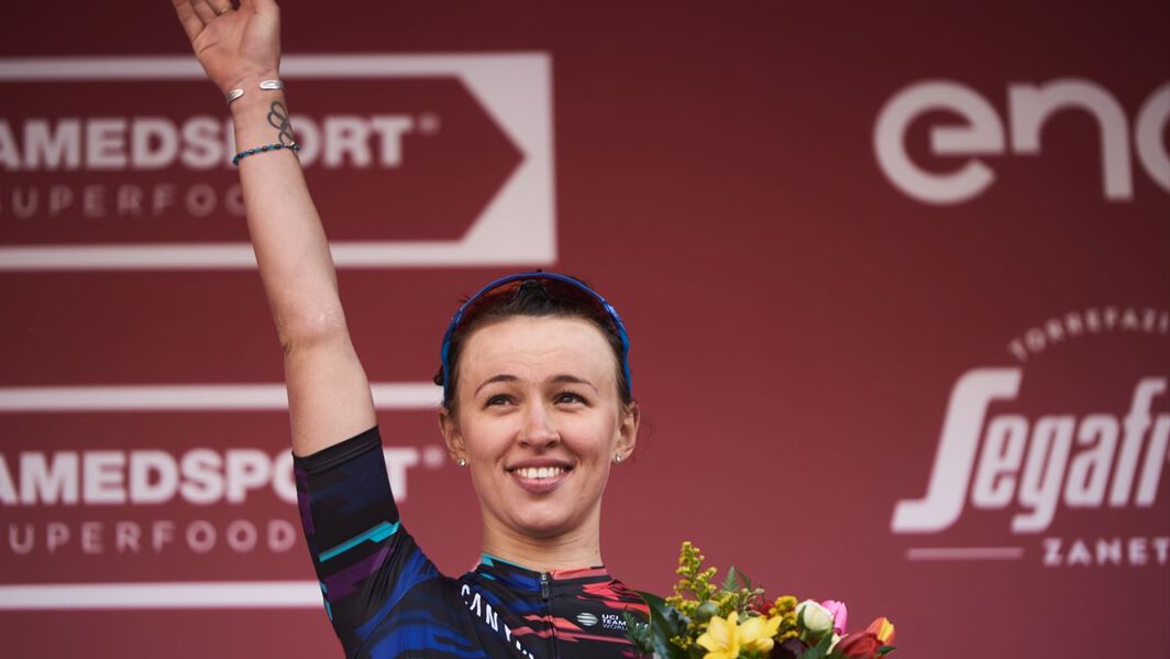 Kasia Niewiadoma wins a bronze medal in the women’s road race at the 2021 UCI Road World Championships