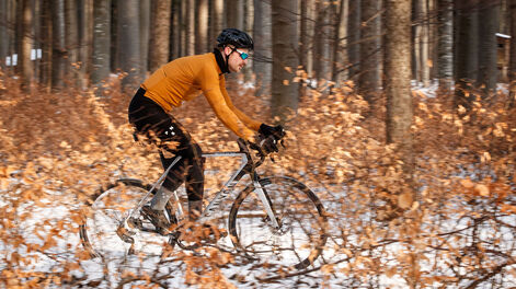 Llamada a todos los ciclistas: añade un poco de barro y gravel a tu rutina de invierno con estas bicicletas.
