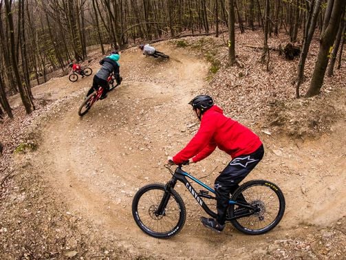 Corner like a pro: Boost your mountain bike cornering techniques Corner like a pro: Boost your mountain bike cornering techniques