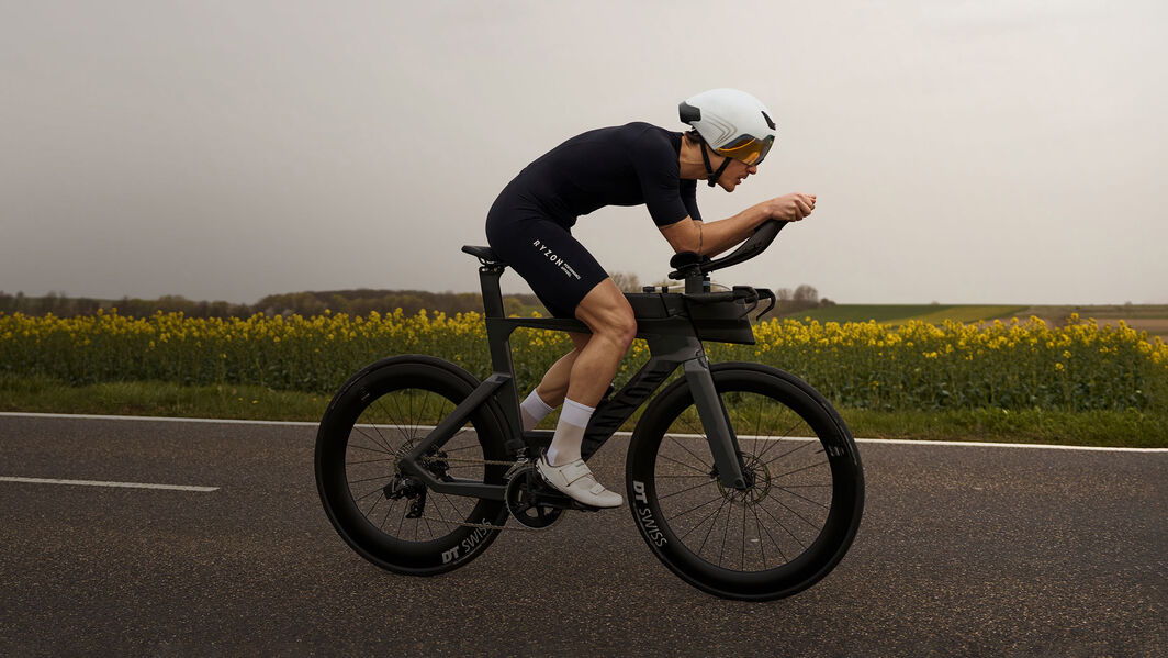 Canyon aero bikes
