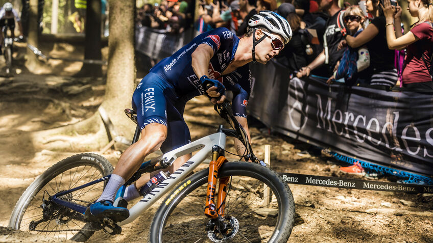 Canyon Lux World Cup CFR