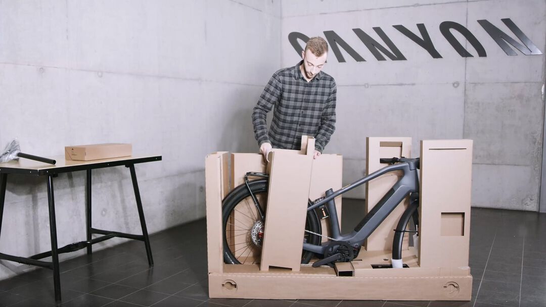 Unboxing and assembling