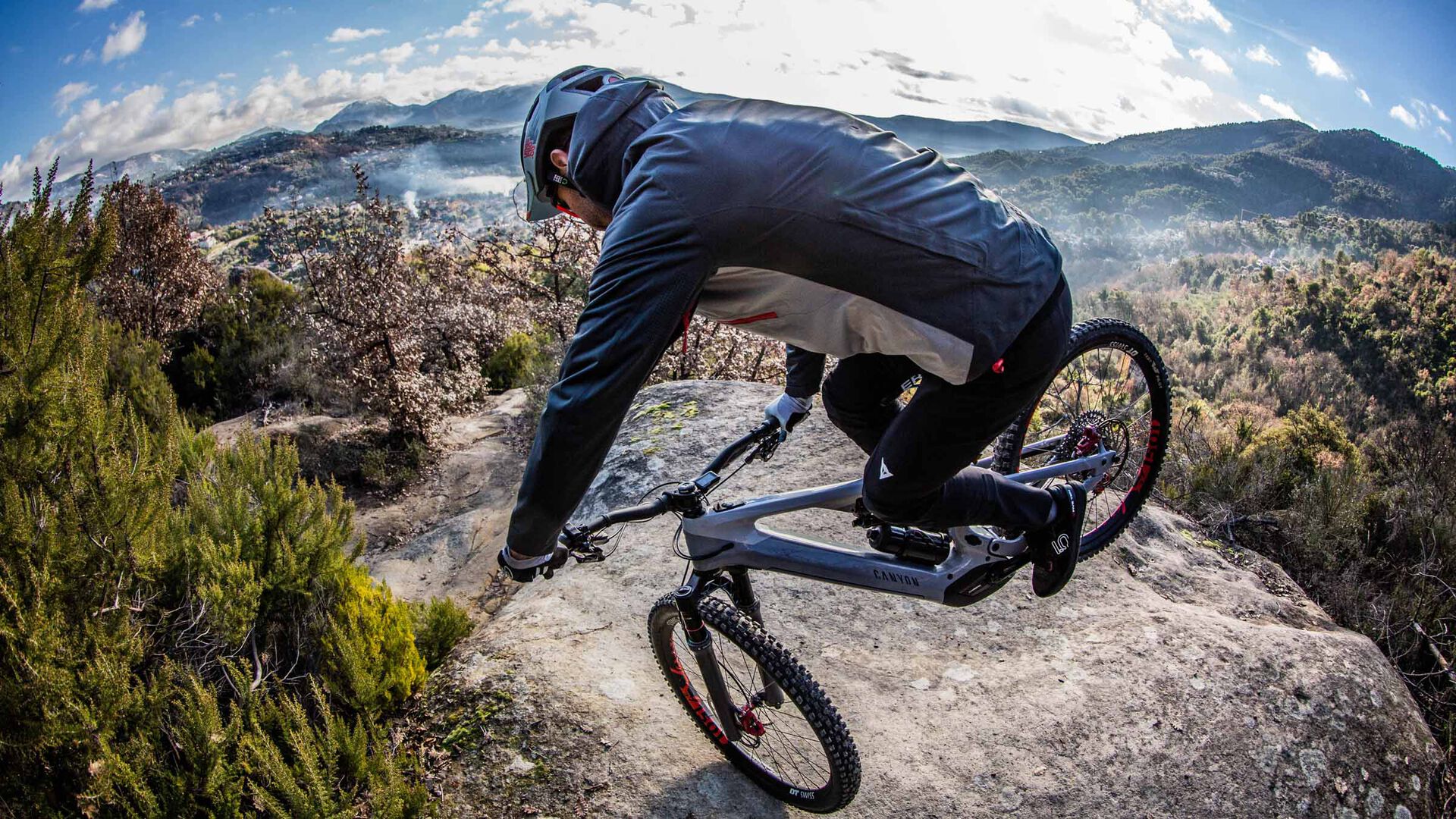 Canyon E-MTB