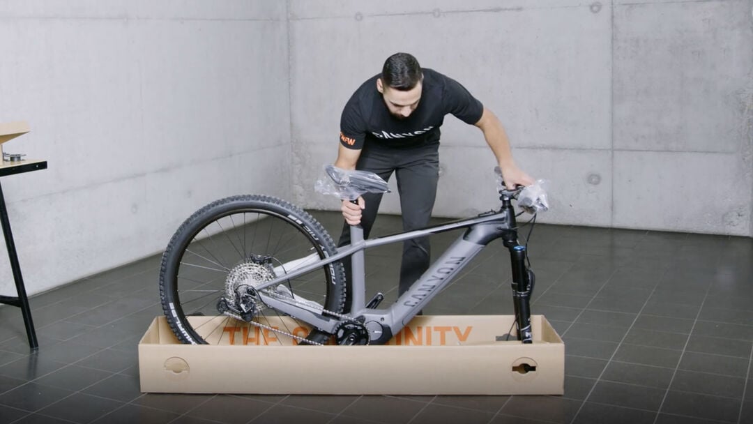 Unboxing and assembling
