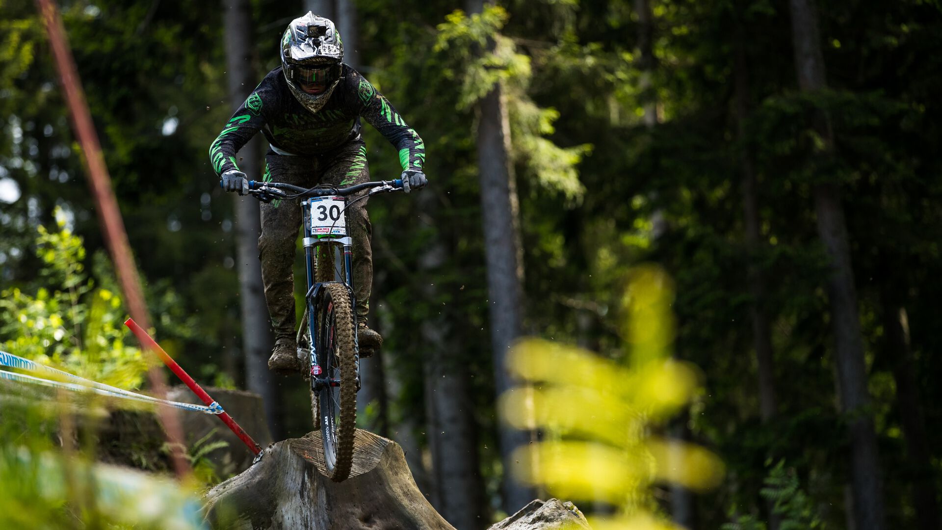 Wurzeln sind Marks Lieblings-Features bei MTB-Rennen.