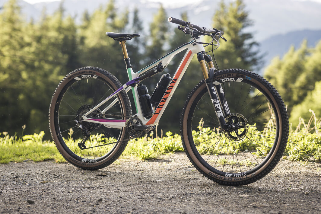 What is a downcountry bike?