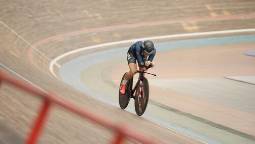Order the Speedmax CFR Track - the next level on track 