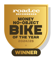 Award: Aeroad CFR AXS