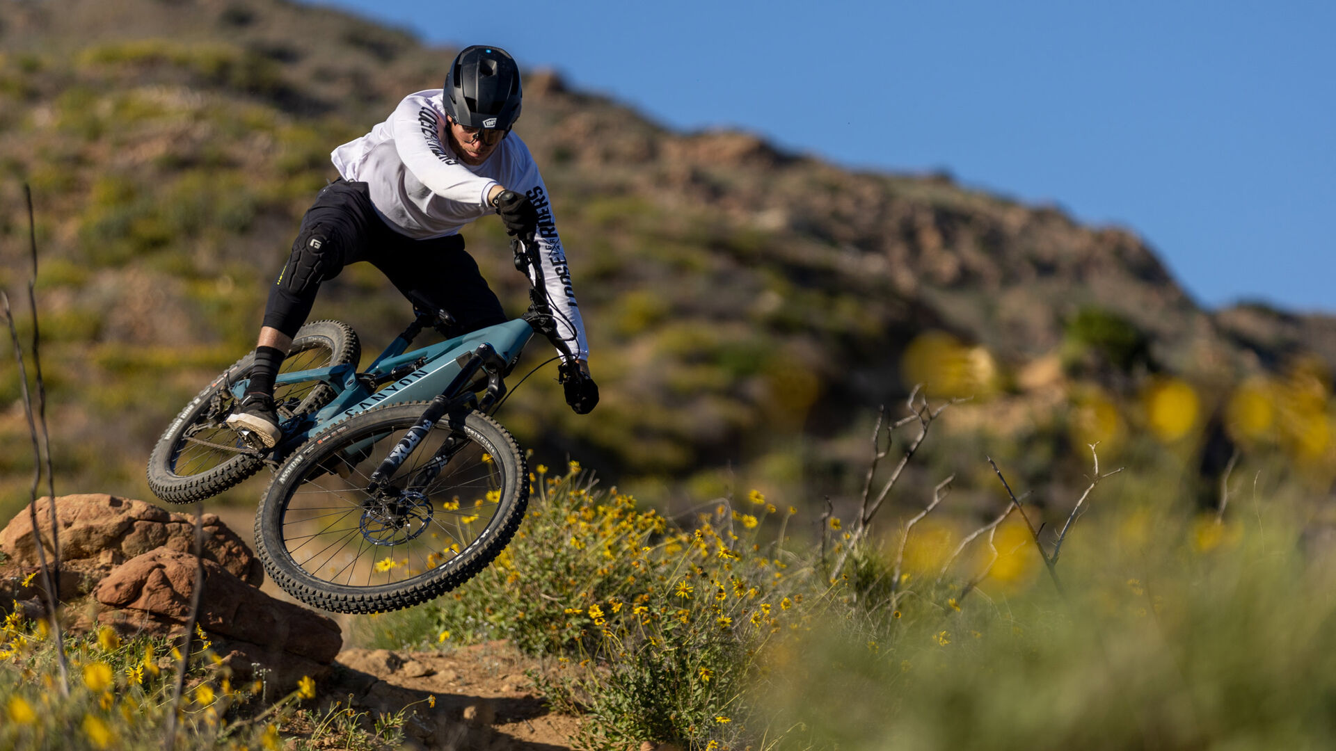 Electric Full Suspension Mountain Bikes SpectralON CANYON US