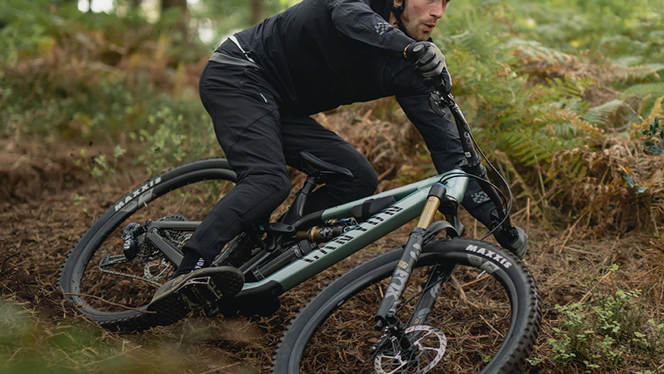 Cornering in  the ready position