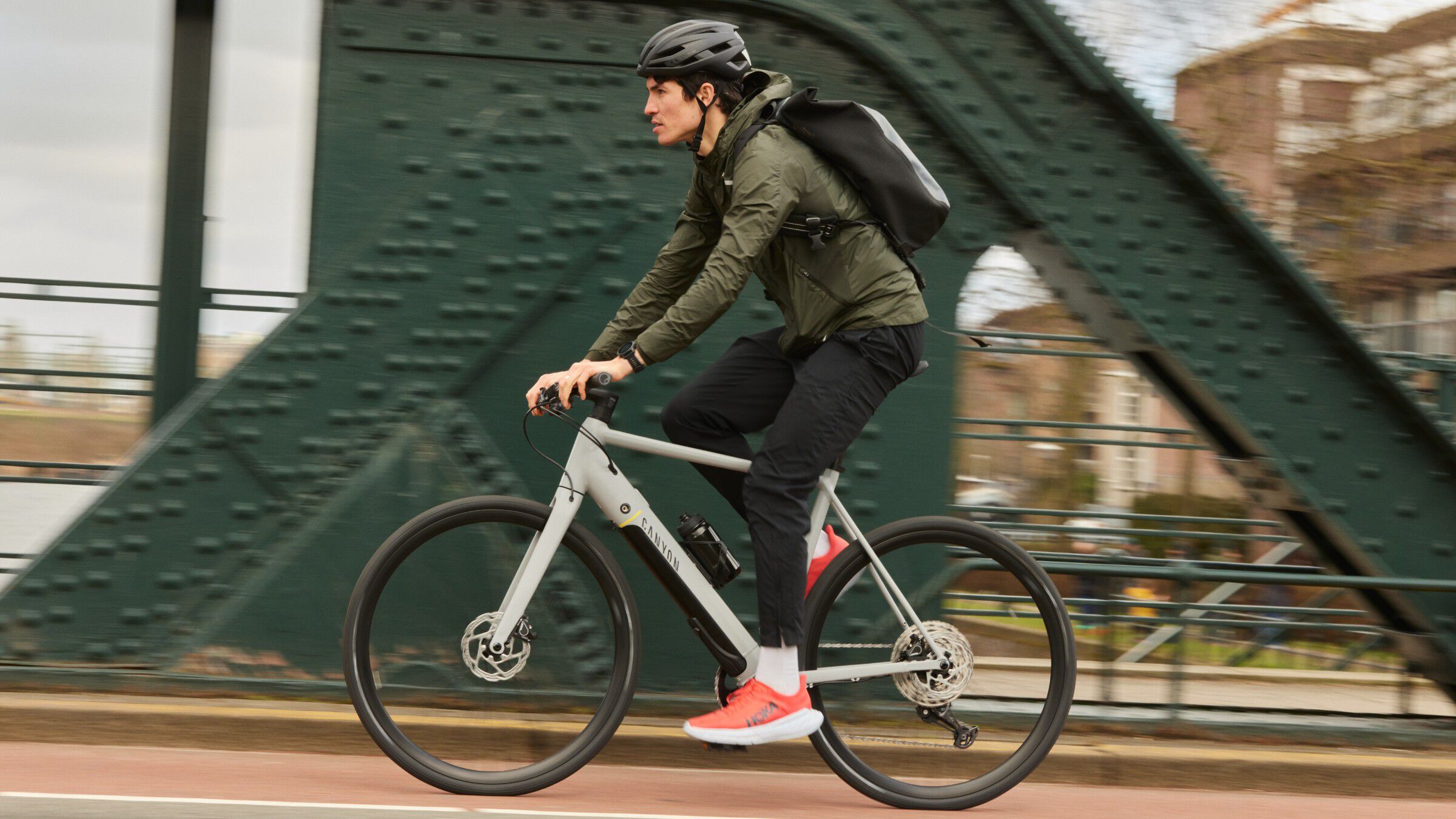 How to burn calories and lose weight on an e-bike | CANYON CO