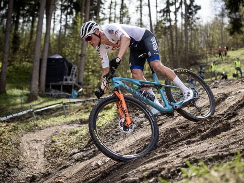 Brake like a pro: Improve your mountain bike braking technique Brake like a pro: Improve your mountain bike braking technique
