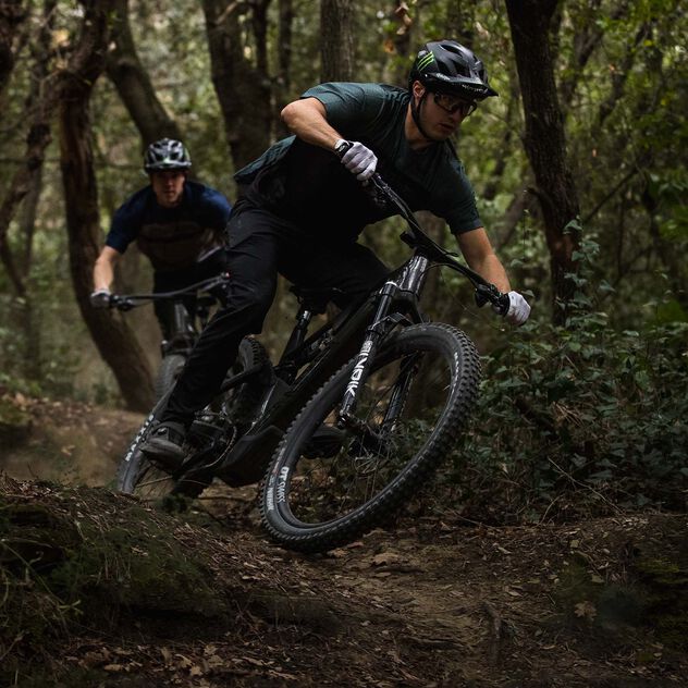 Canyon E-MTB