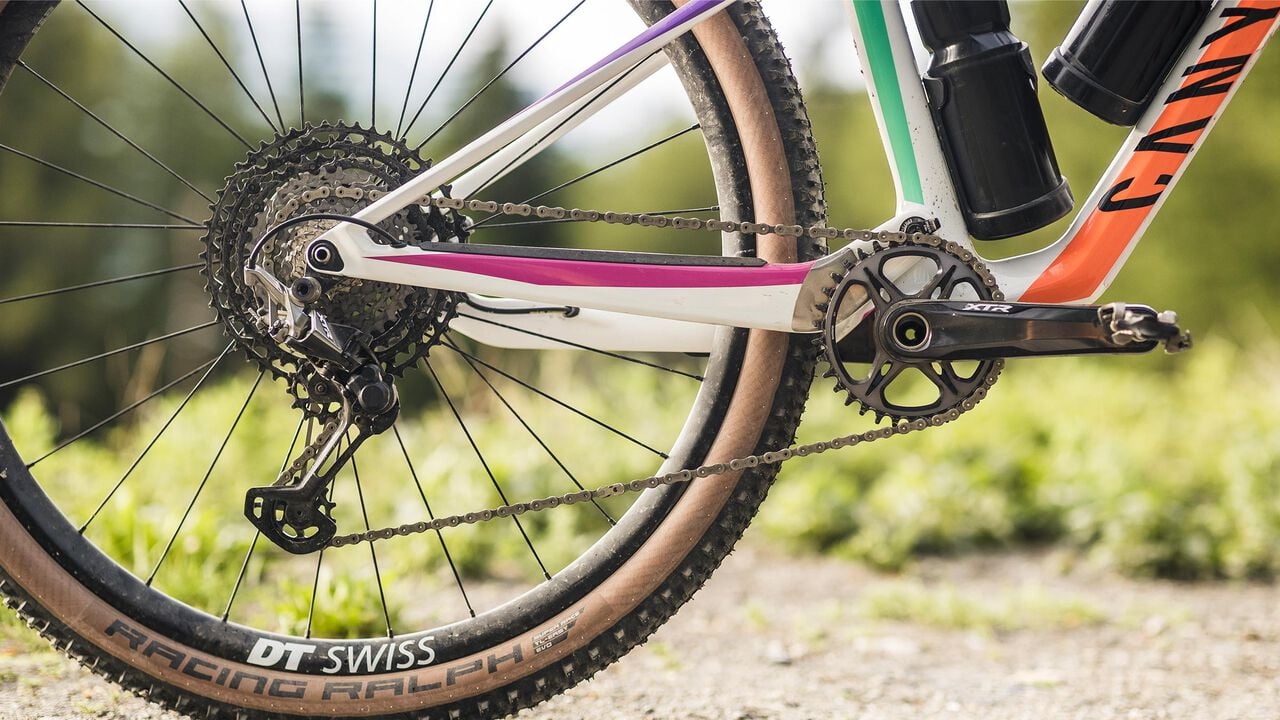 12-fach MTB Gruppen: Shimano oder SRAM?