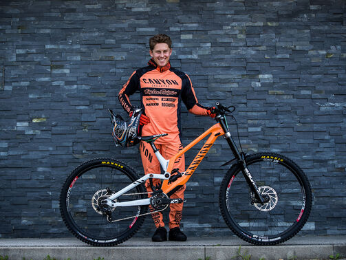 Rider Profile: Jakob Jewett