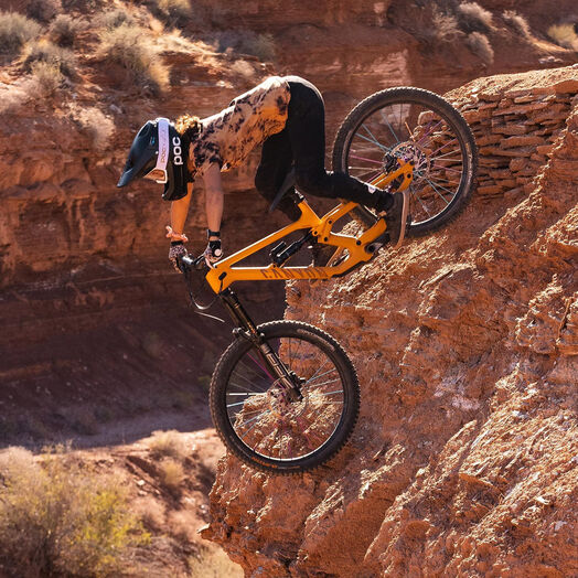 Lightweight Gravity Bike Lightweight Gravity Bike
