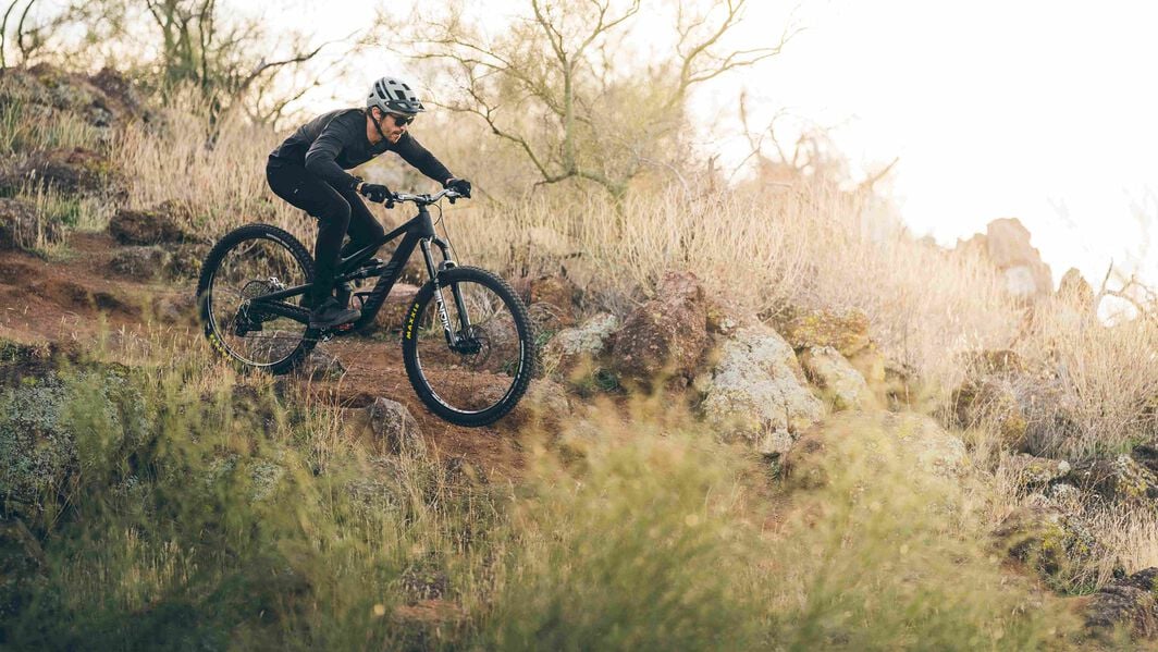 How to choose a trail mountain bike? Canyon Spectral CF
