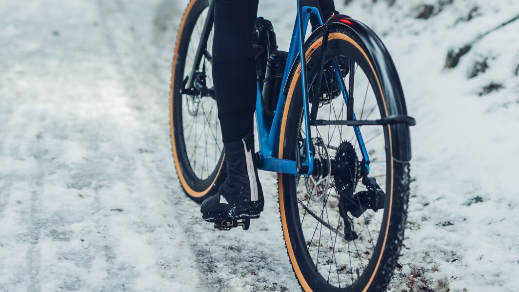 Welche Fahrrad-Überschuhe brauchst du im Winter? 