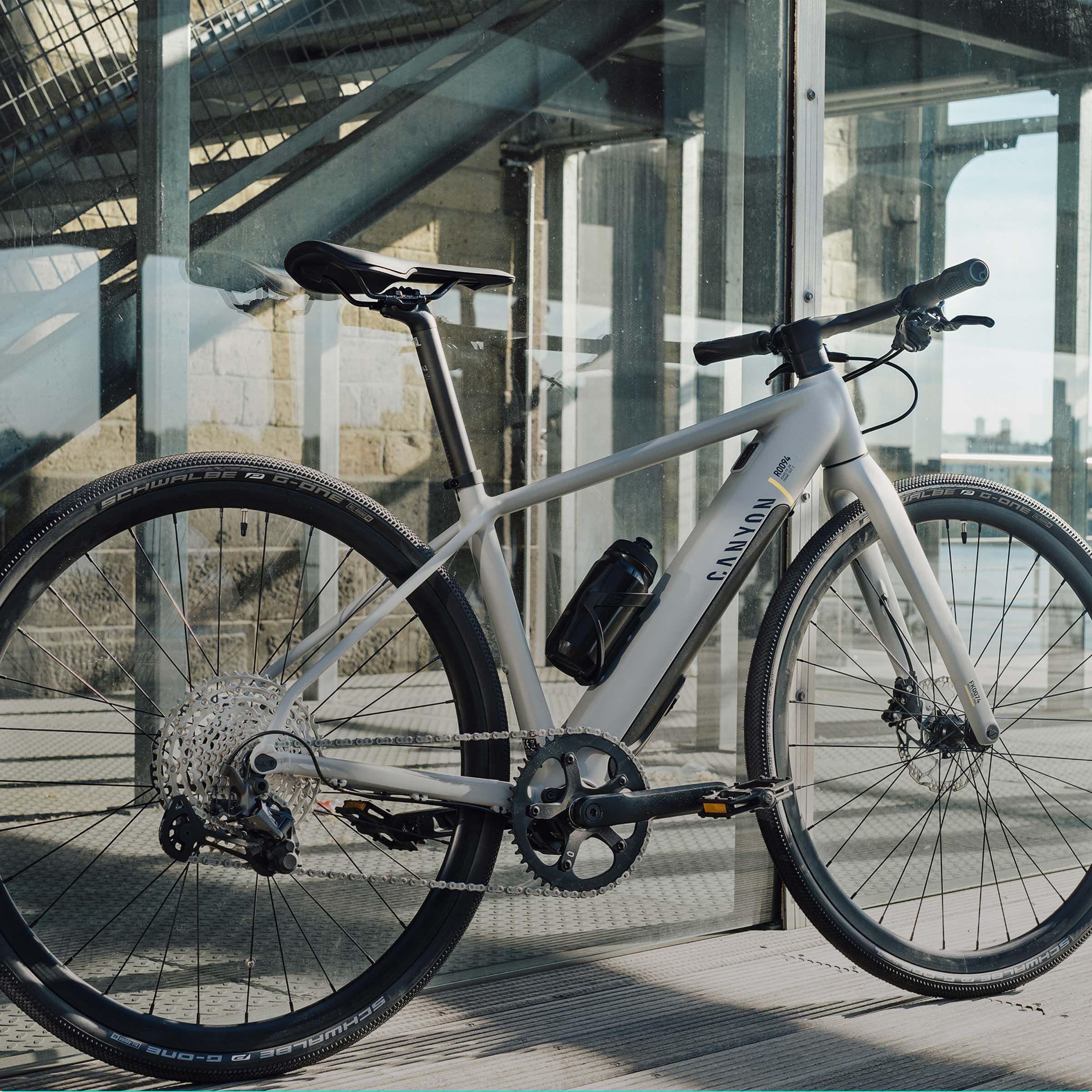 Velo route electrique canyon best sale