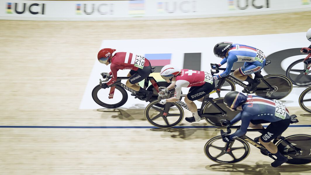 En los Campeonatos del Mundo de Ciclismo en Pista UCI 2024 hemos visto actuaciones emocionantes por parte de la élite del ciclismo mundial