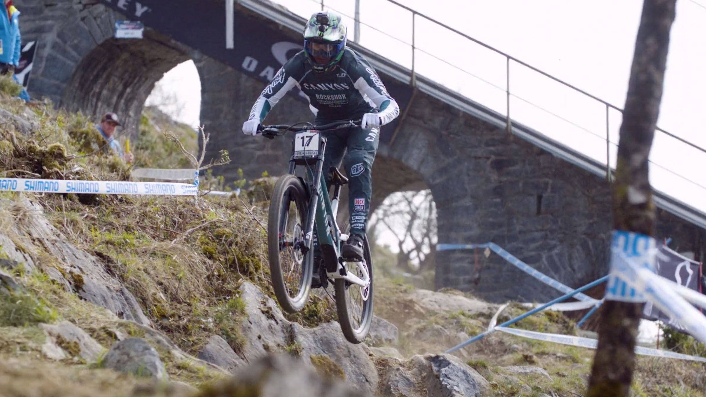 Canyon sender downhill bike deals