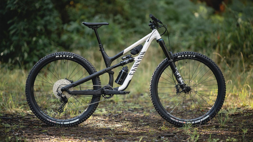 Canyon Spectral: Full Suspension Trail MTB