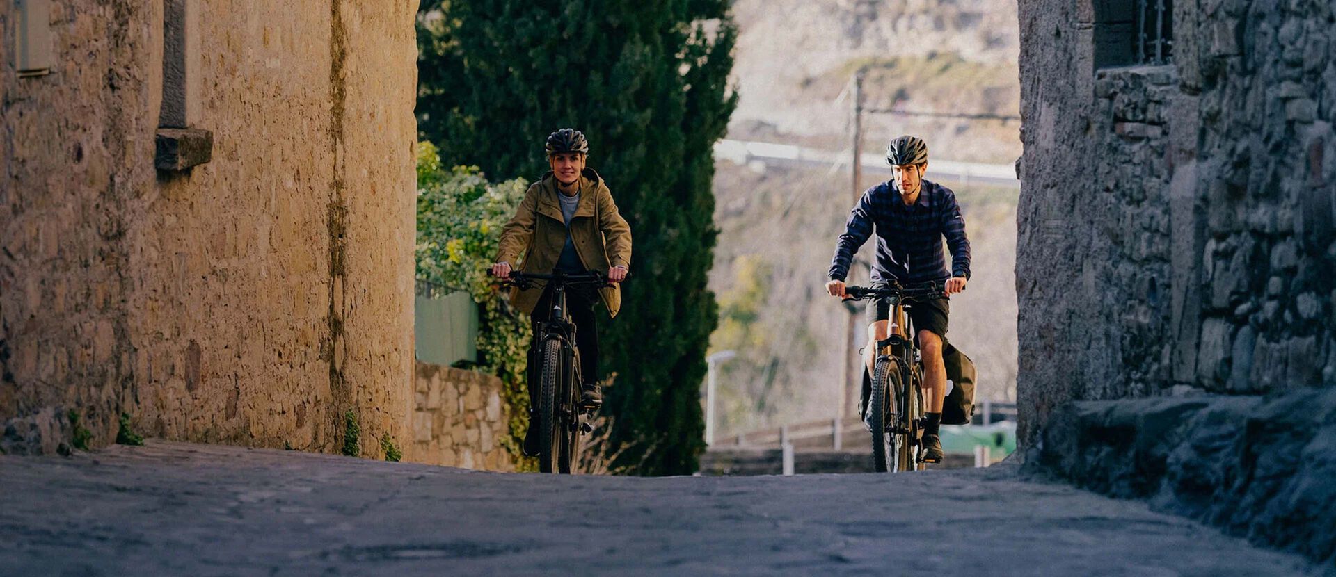 Canyon E-Touring