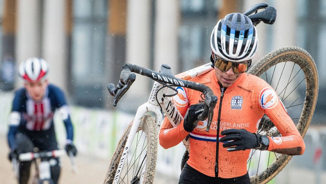 Mathieu Van Der Poel World Cx Champ 2021 Canyon De