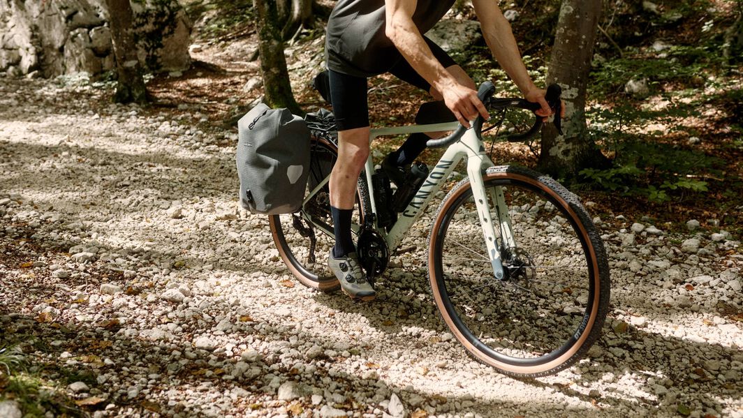 Especially for bikepacking a gravelbike groupset comes in handy