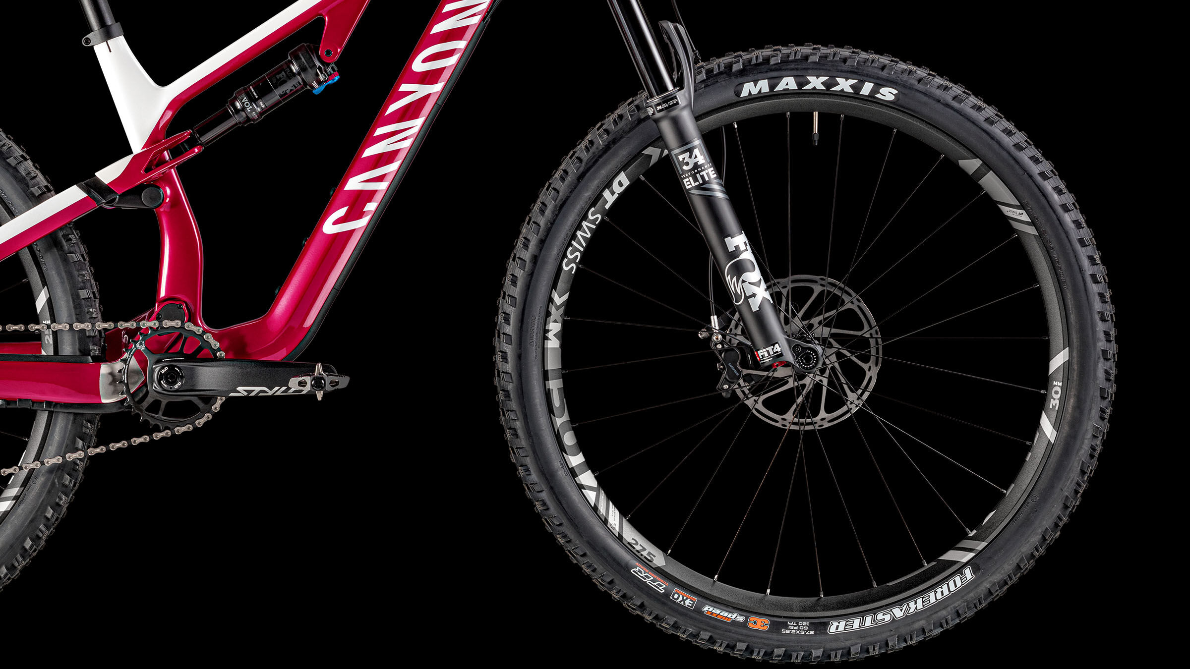 Mountain Neuron WMN Family Slider 05