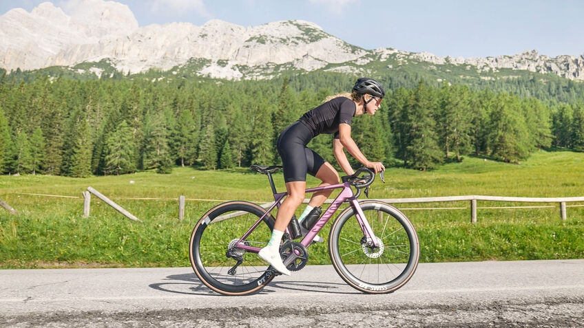 Canyon Ultimate CF SLX