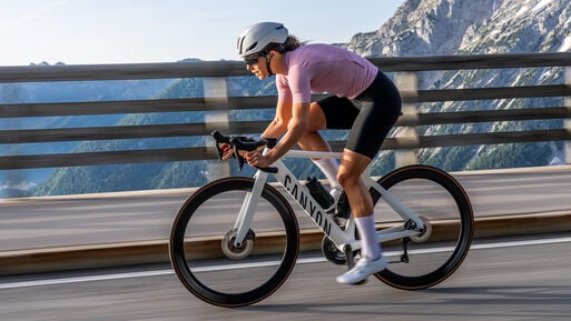 Aeroad CF SLX 8 Di2 Aeroad CF SLX 8 Di2