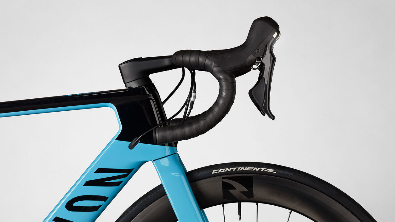 Canyon Aeroad CF SL Canyon Aeroad CF SL
