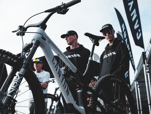 Vélo de trail vs vélo de cross-country - comprendre les différences Vélo de trail vs vélo de cross-country - comprendre les différences