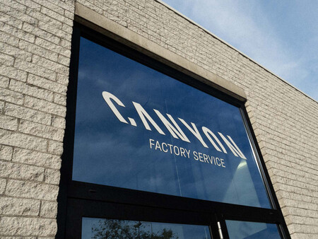 Canyon Factory Service Eindhoven
