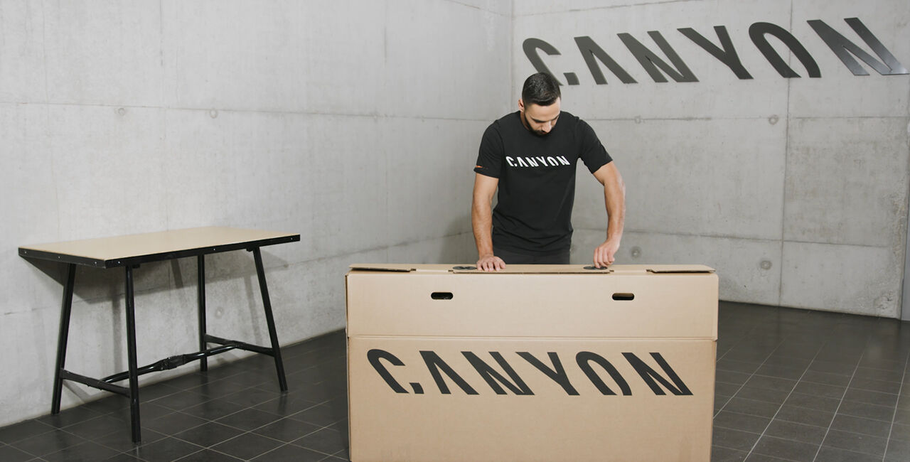 unboxing-and-building-your-road-bike-canyon-id